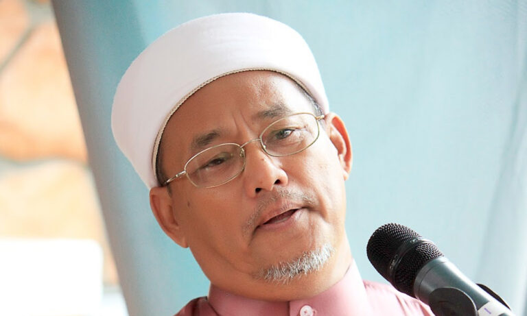 Ajaran Fawwaz tidak masuk akal, kata bekas Imam Besar
