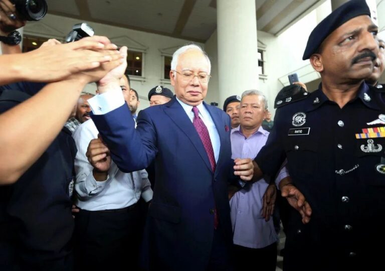 Najib ke Mahkamah Tinggi sambung bicara kes 1MDB pagi ini