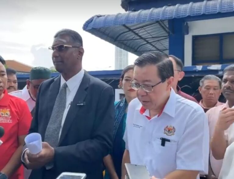 Rayer sahut seruan Lim, buat laporan polis terhadap Sanusi