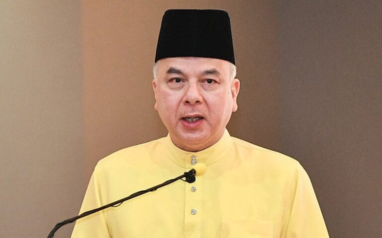 Sultan Nazrin zahir dukacita, titah bendera Perak dikibar separuh tiang