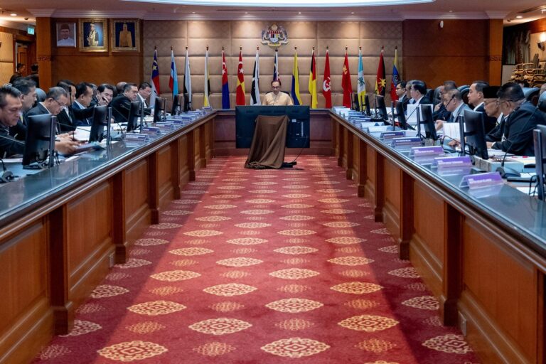 Kelulusan PBT dipercepatkan