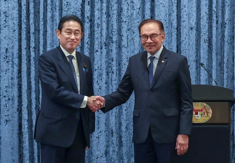 Anwar meets Fumio Kishida today