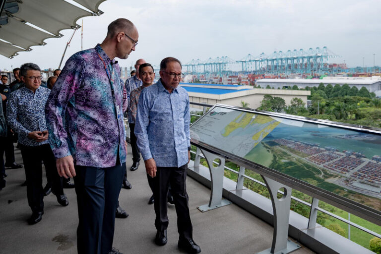 நம்பிக்கையில்லா தீர்மானத்தை முடிந்தால் கொண்டு வாருங்கள்!