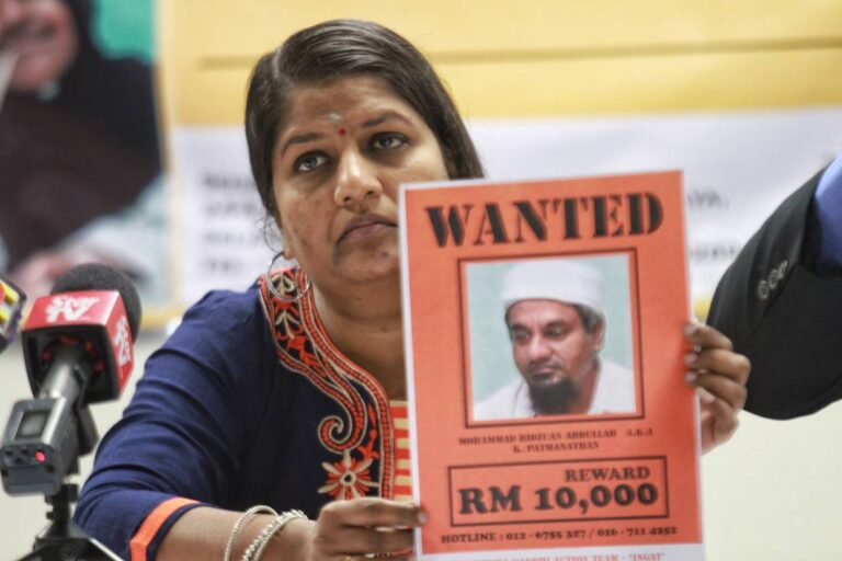 இந்திராகாந்தியின் கணவர் நாட்டை விட்டுவெளியேறுவார் என்று எதிர்பார்க்கவில்லை முன்னாள் ஐஜிபி சாட்சியம்