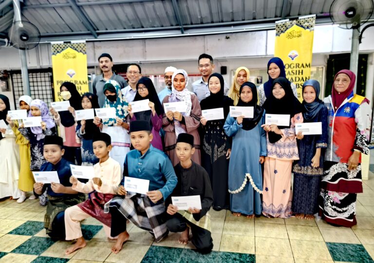 Yayasan Wilayah Persekutuan (YWP) beri Sumbangan Kasih Ramadhan