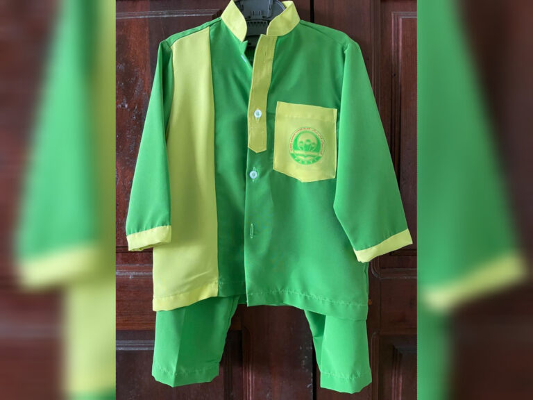 Bapa tak setuju ustazah Pasti ajar budak lukis bendera politik