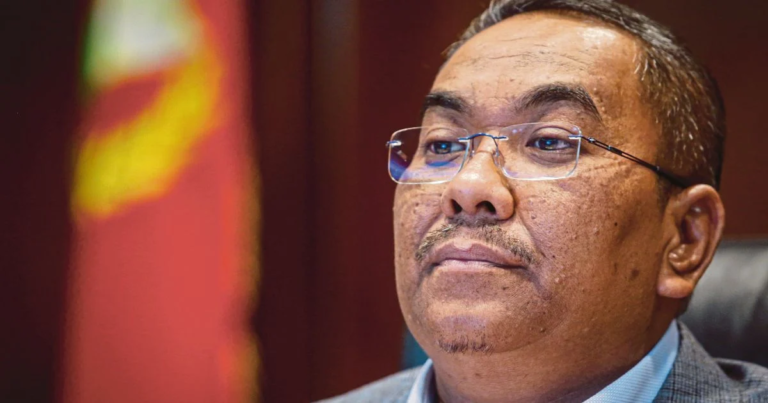 “Mana hati perut hangpa?”, lelaki kesal Sanusi label pekerja KAHB sebagai lintah