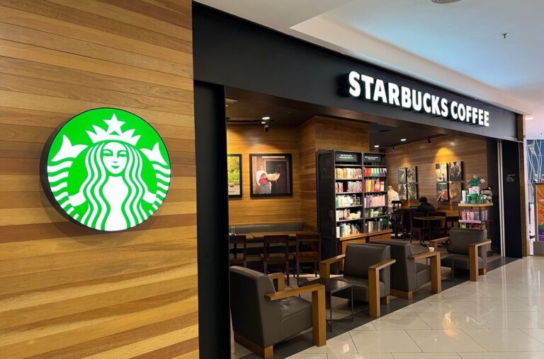 Gerakan boikot berjaya, Starbucks kini dalam kerugian besar
