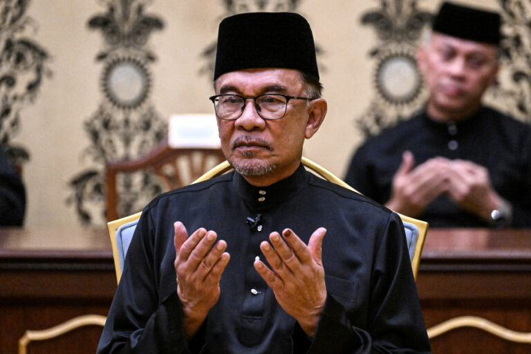 PM Anwar utus salam takziah untuk keluarga mangsa nahas helikopter