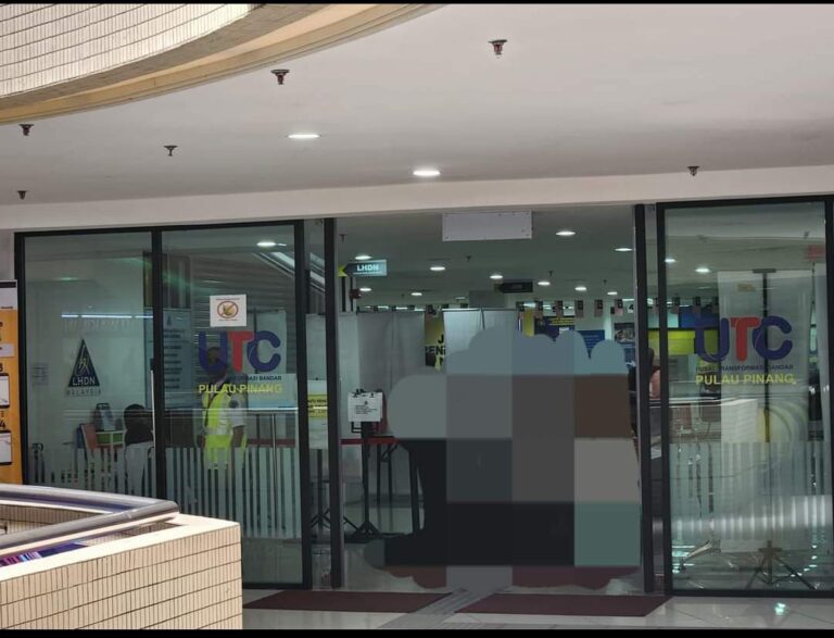 Passport renewal denied to elderly Chinese woman, why?