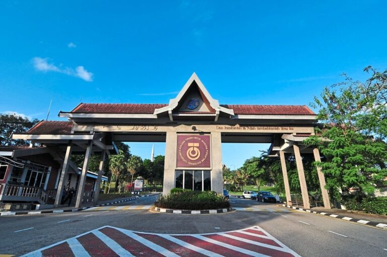 UTM tersenarai 100 universiti terbaik mengalahkan 739 IPT di 32 negara