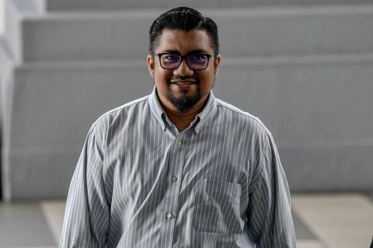 Che’gu Bard slapped with a gag order