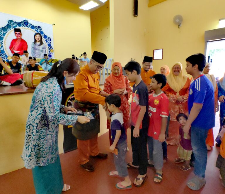 Selain kita mengeratkan silaturahim antara satu sama lain, makanan yg ada tolong habiskan kerana pada Ramadan yang lepas sisa buangan daripada bahan makanan melonjak tinggi hingga 70 peratus – YB Abbas