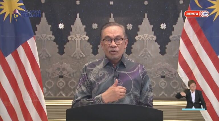 Bukan setakat KDNK melepasi jangkaan, hampir semua sektor melonjak tahun ini