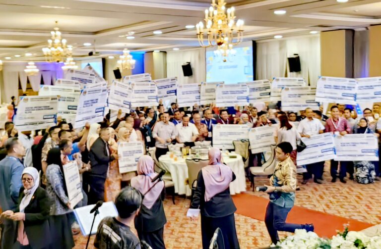 FOTO BERITA | Peningkatan 34.1 peratus pendaftaran pekerja baharu meliputi warga tempatan dan asing – Steven Sim