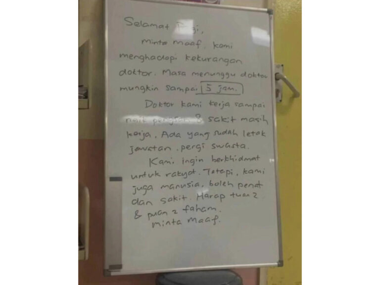 Kakitangan hospital tinggalkan nota di papan putih, peritnya tak cukup doktor…