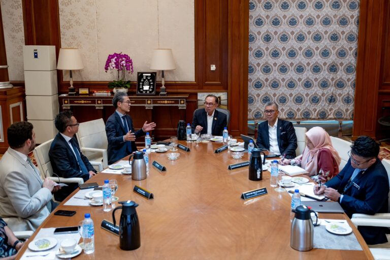 Demi transformasi teknologi kesihatan, PM bincang perancangan pelaburan bersama Fujifilm