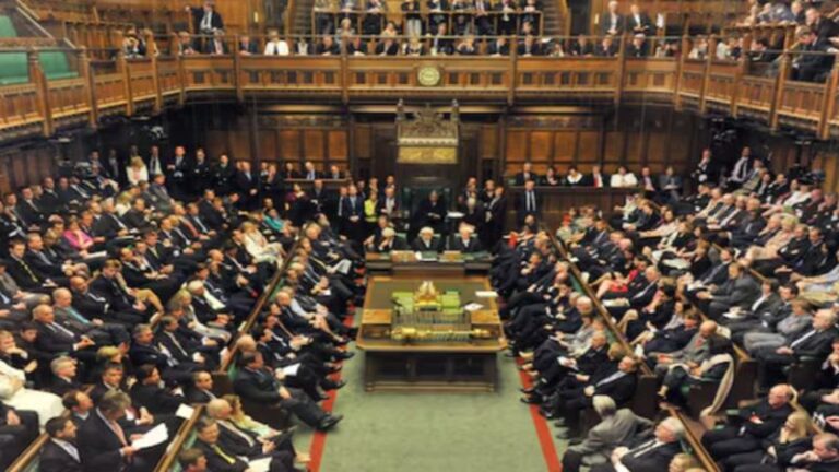 Catat rekod baharu, ahli Dewan Rakyat Britain diwakili 40 peratus wanita