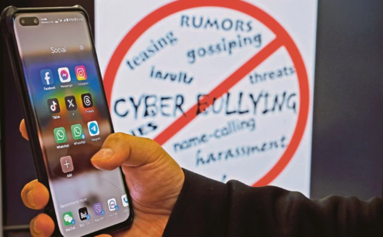 Itu sebab wajib mohon lesen, rupanya ini platform media sosial paling tak patuh undang-undang