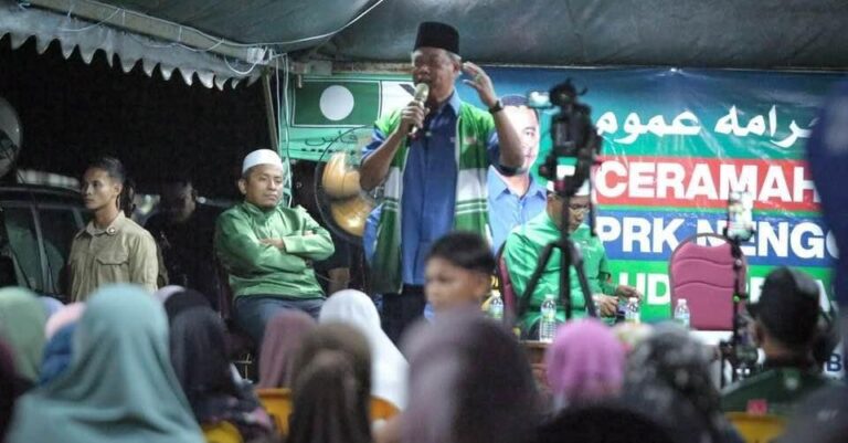 Video : Tengku Hassanal murka, mahu polis ambil tindakan tegas kepada Mahiaddin