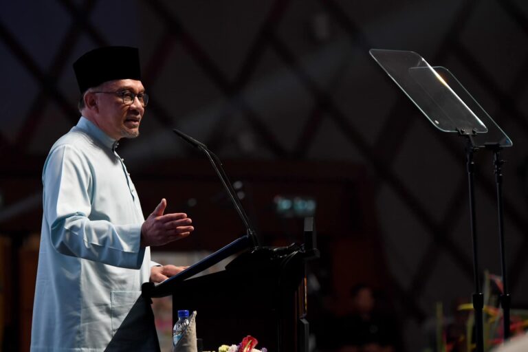 Video : Amaran tegas PM kepada penghasut kaum dituju kepada siapa?