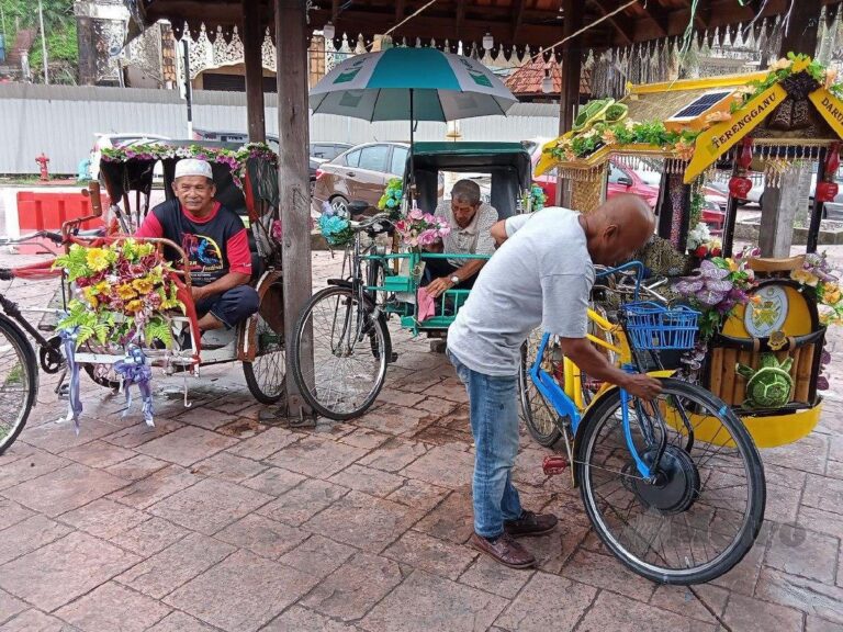 Ada hari 1 sen pun tak dapat, pengayuh beca di Terengganu ‘rindu’ elaun bulanan