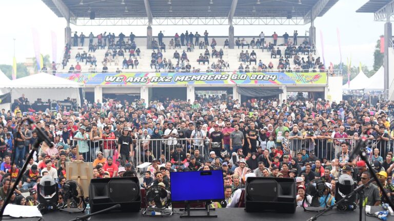 Video : Konsert lepas ni boleh dah bawa ustaz Pas, semua jadi halal