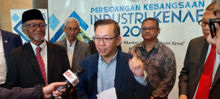 Tambahahan peruntukan belanjawan untuk penanaman kenaf