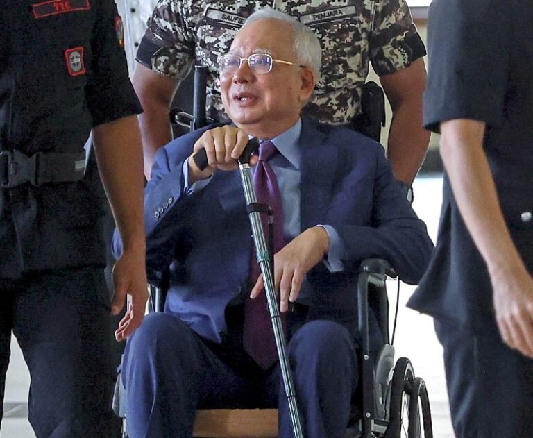 ‘Bukan sentimen, tapi bukti boleh bantu Najib’