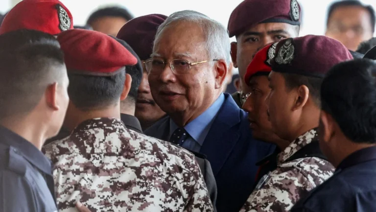 Video : Tuduhan salahguna kedudukan, pengubahan wang haram sah – Hakim