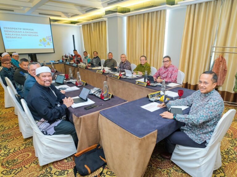 ‘Yang 32-0 tu tunggu duit masuk dari Persekutuan saja’