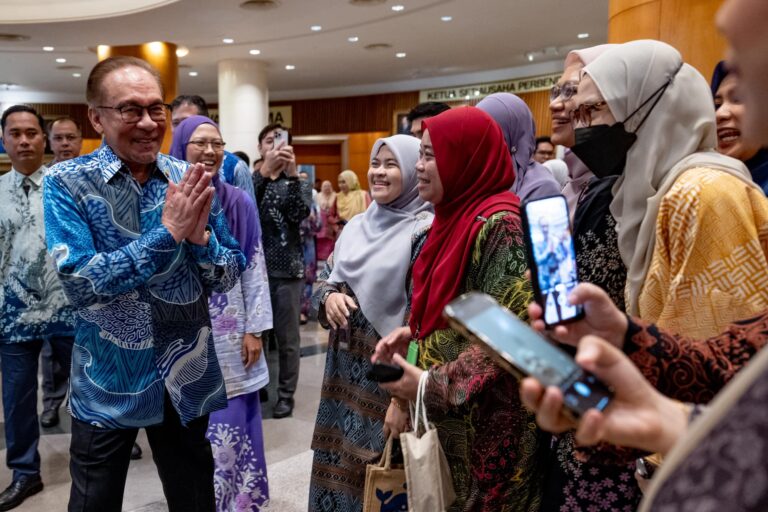 Video : PM Anwar marah dapat tahu projek MyDigital ID,5G tertangguh setahun