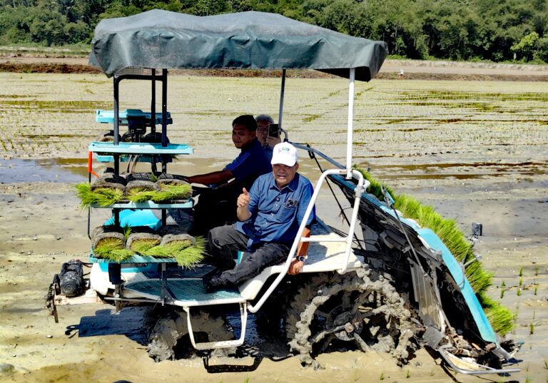 FOTO BERITA| Pengeluaran beras putih Malaysia hanya 56% berpunca dari perubahan cuaca, kemarau di Kelantan -Mohamad Sabu