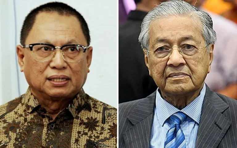 Video : Mahathir mahu jadikan UMNO lalat, akhirnya dijadikan lalat oleh Bersatu