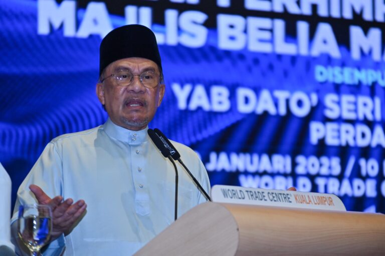 Video : ‘Saya dendam apa? Kamu curi berbilion, bagi balik kepada rakyat’