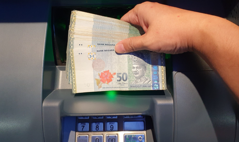 Bantuan SARA akhirnya naik! Isi rumah miskin dapat RM2,100, bujang pula dapat berapa?