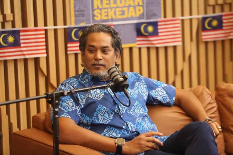 1MDB tiada apa boleh dipertahan, itu kata Khairy dulu