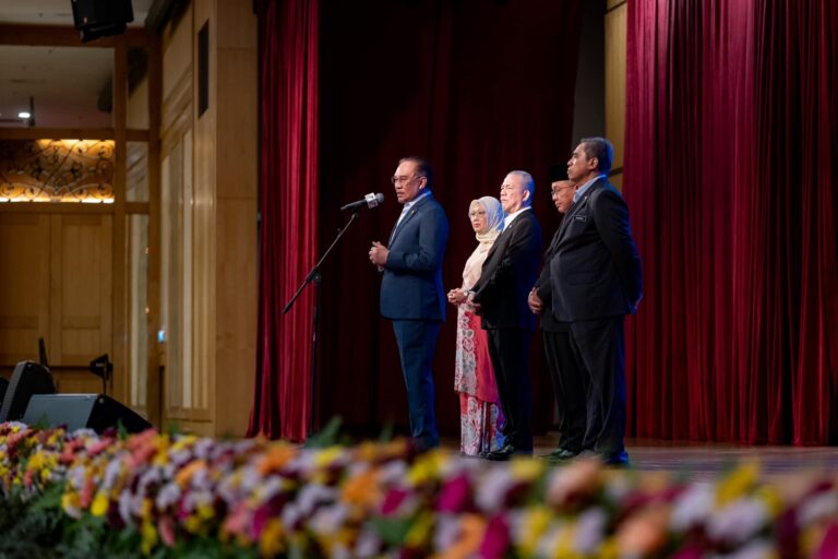 Video : Segerakan projek tebatan banjir, rakyat terjejas tak mampu menunggu – PM