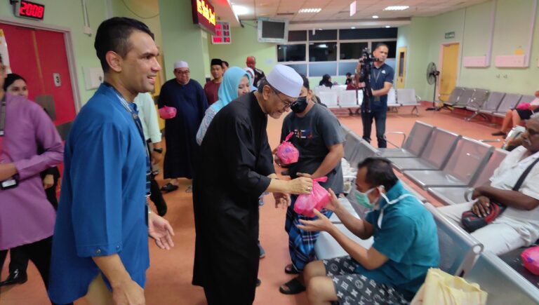 Jabatan Kecemasan dan Trauma seluruh negara siap siaga, beroperasi dengan kakitangan penuh