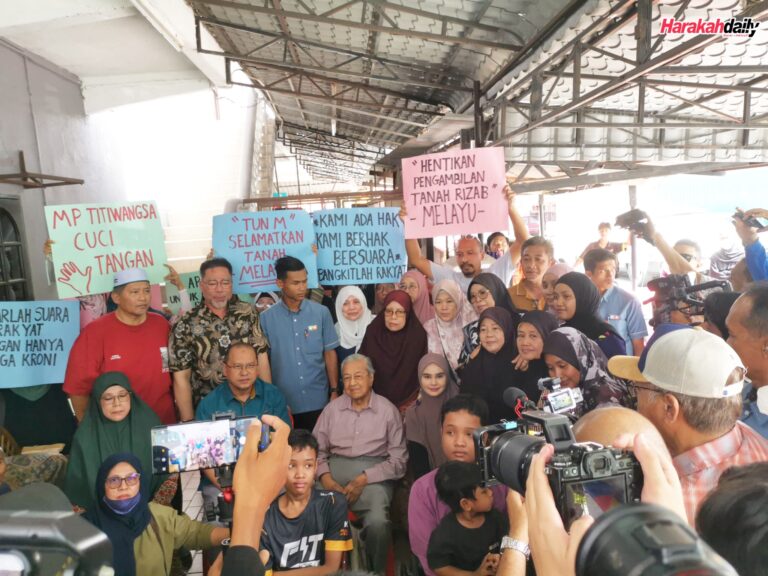 Pas bercakap biarlah adil, jangan buat lawak