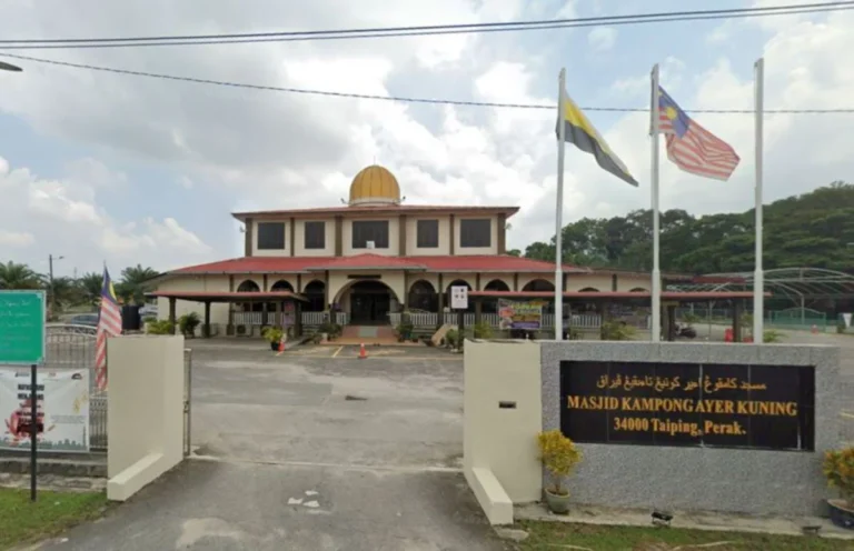 Video : Lelaki ‘delete’ akaun lepas tuduh masjid di Perak tidak dibenar azan guna pembesar suara