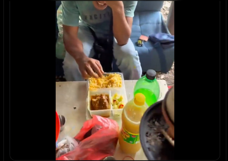 Sudahlah tiga pemuda ini tak puasa, terkejut lihat air apa atas meja