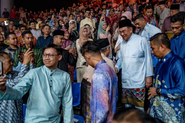 ‘Sumbangan negeri seperti Sarawak penting kepada ekonomi negara’