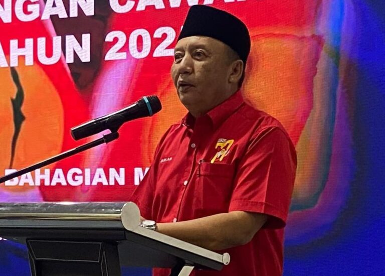 Tuduhan terhadap polis bersifat bacul, UMNO cabar ADUN Melor ulang tuduhan