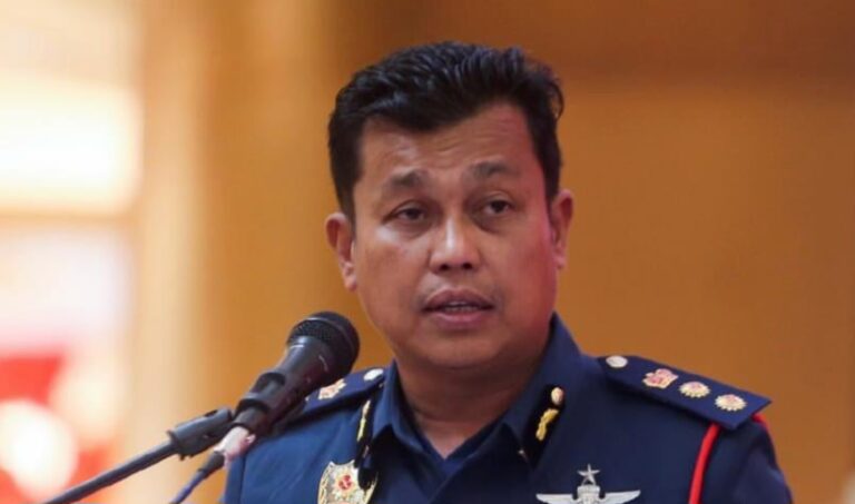 Anggota bomba di Kelantan buat komen jelik politik berdepan tindakan