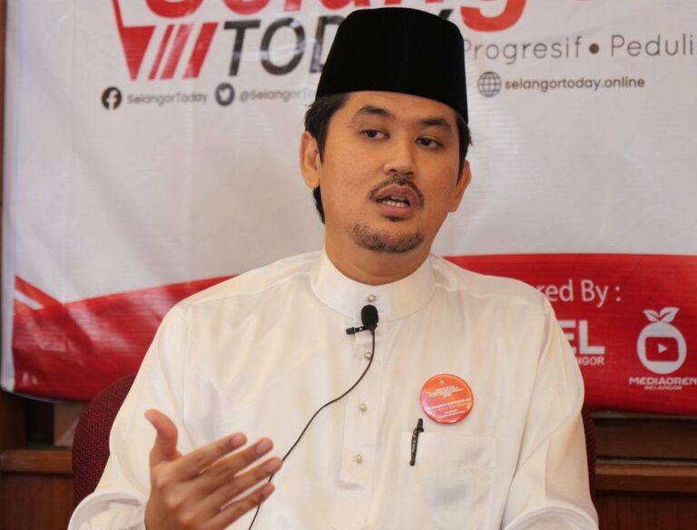 Papar gambar Jalur Gemilang tanpa bulan sabit tak boleh dianggap remeh