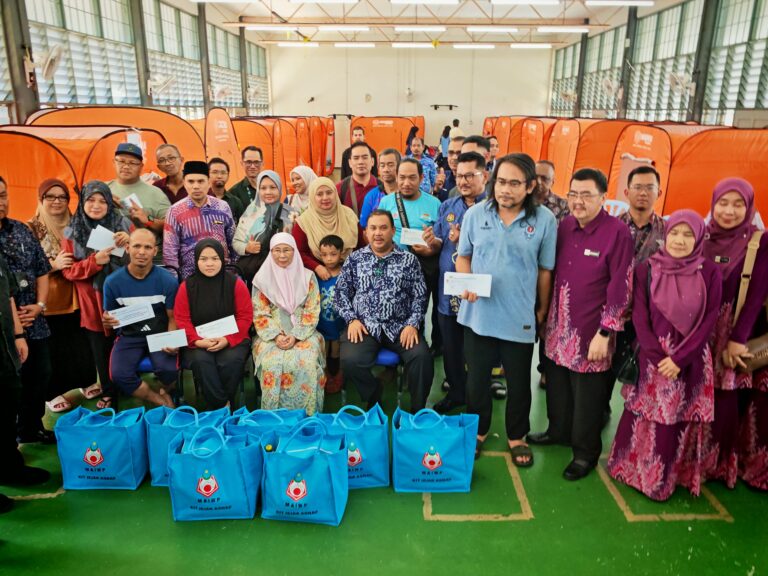 Keselamatan Rumah Tangga Perlu Diutamakan, Jadikan Musibah Sebagai Iktibar – Wan Azizah