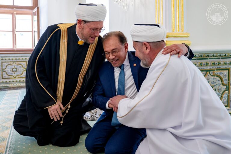 Lagi detik buat penyokong Pas, PN tambah ‘sakit jiwa’ dengan PMX