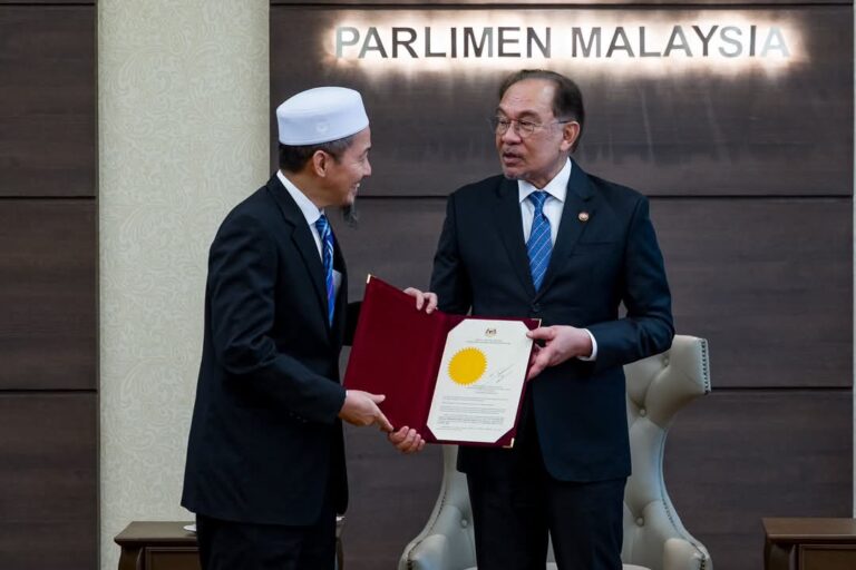 Dua pemimpin PN termasuk Nik Abduh dilantik ahli Jawatankuasa Khas Mengenai Rasuah