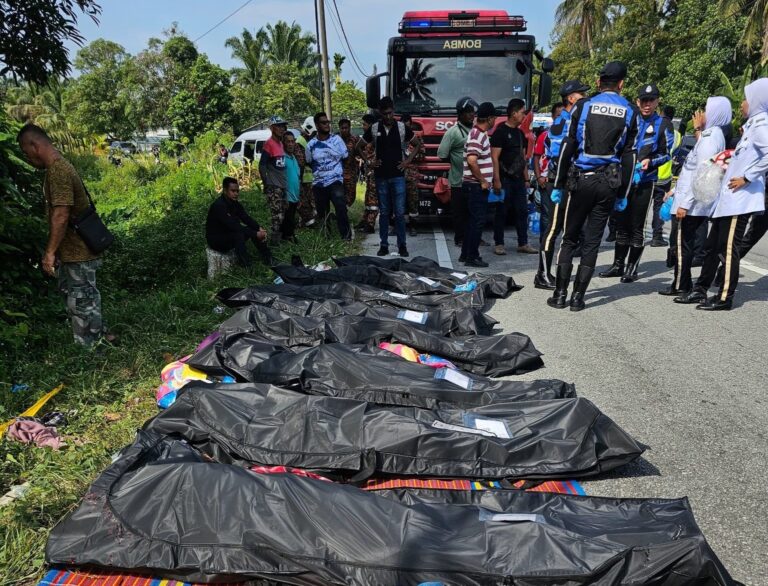 Nahas trak FRU: Ini padah menimpa pemandu lori